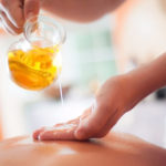 ¿Cómo hacer un aceite de masaje casero? aceites de masaje caseros